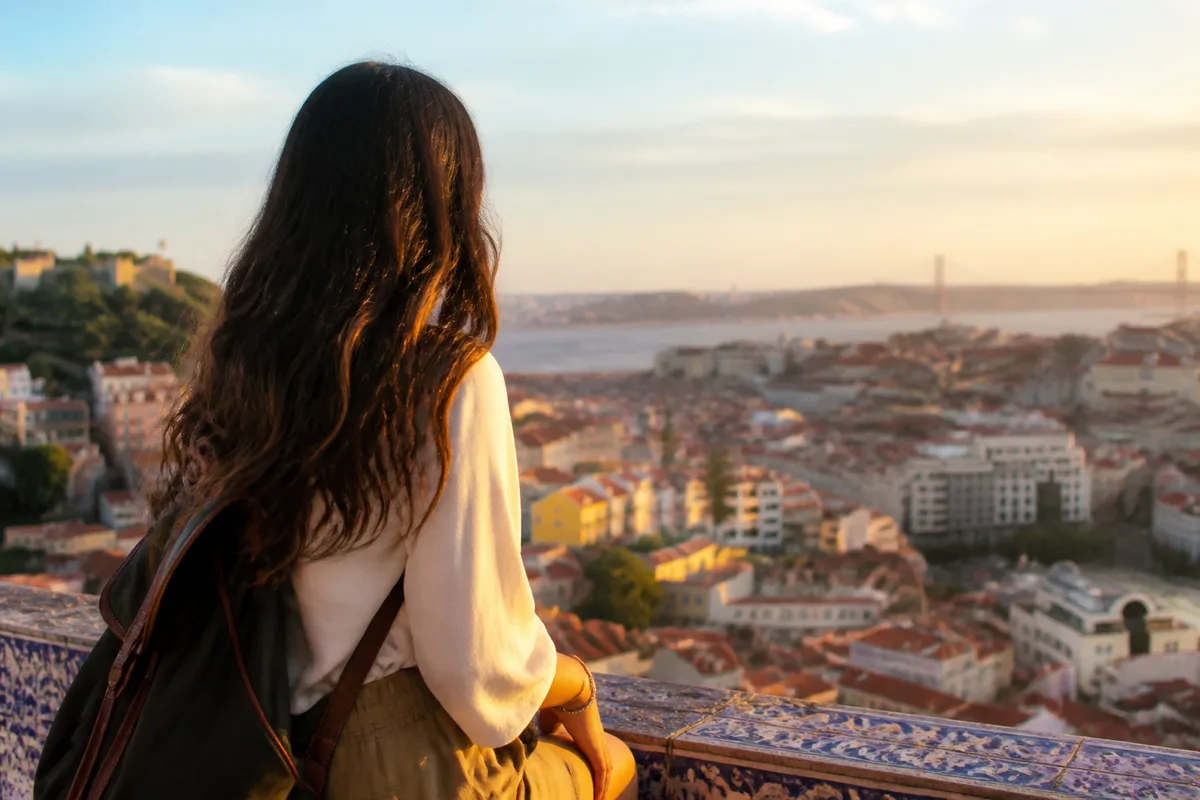 Cresce interesse de brasileiros em visitar Portugal, aponta novo estudo